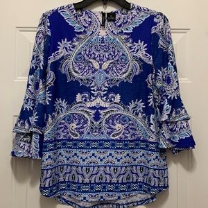 4/$10 New Directions size small petite blue top